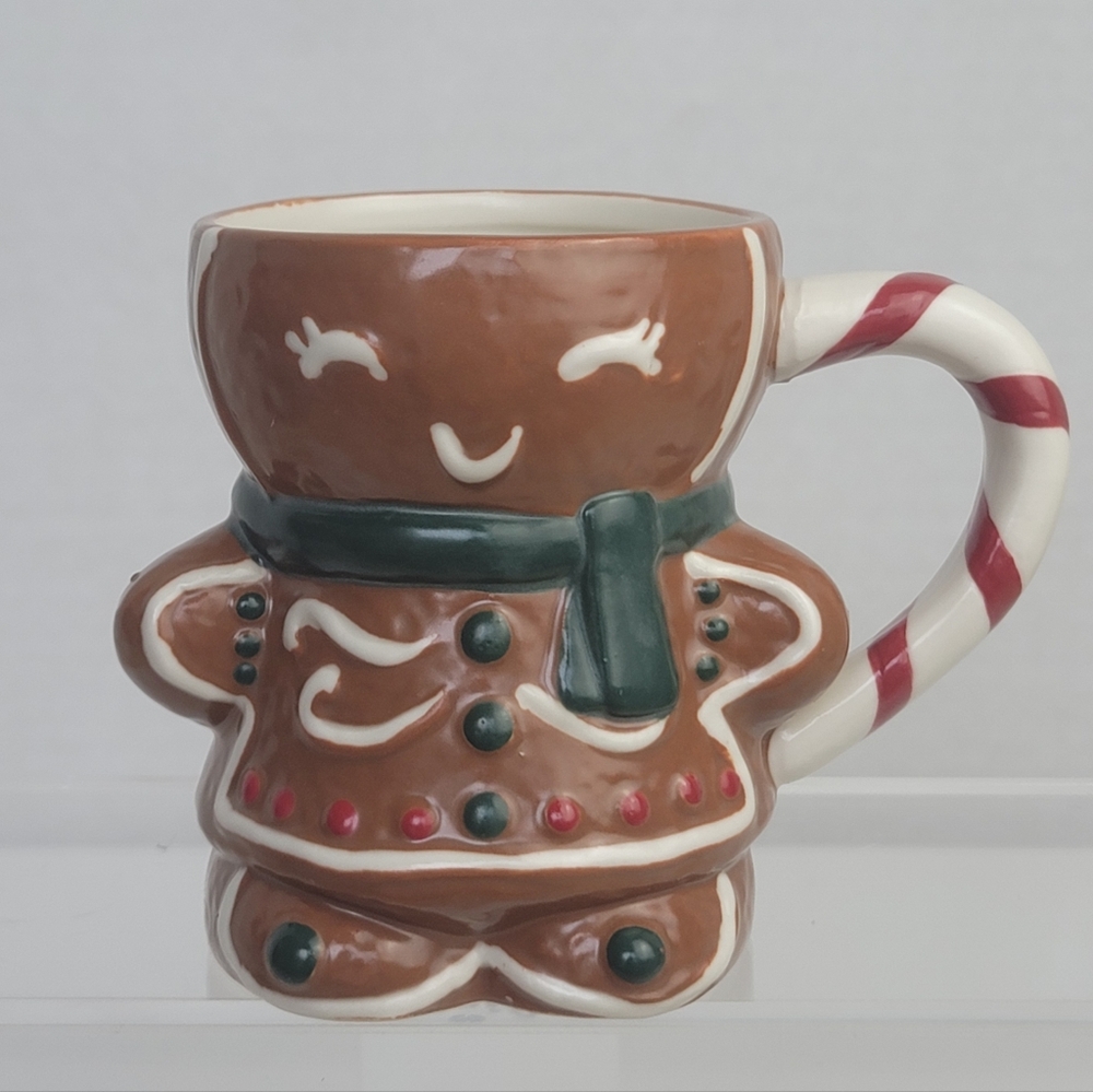 Pottery Barn Holiday Christmas Ms. Spice Gingerbread Candy Cane Handle Mug - Picture 3 of 13
